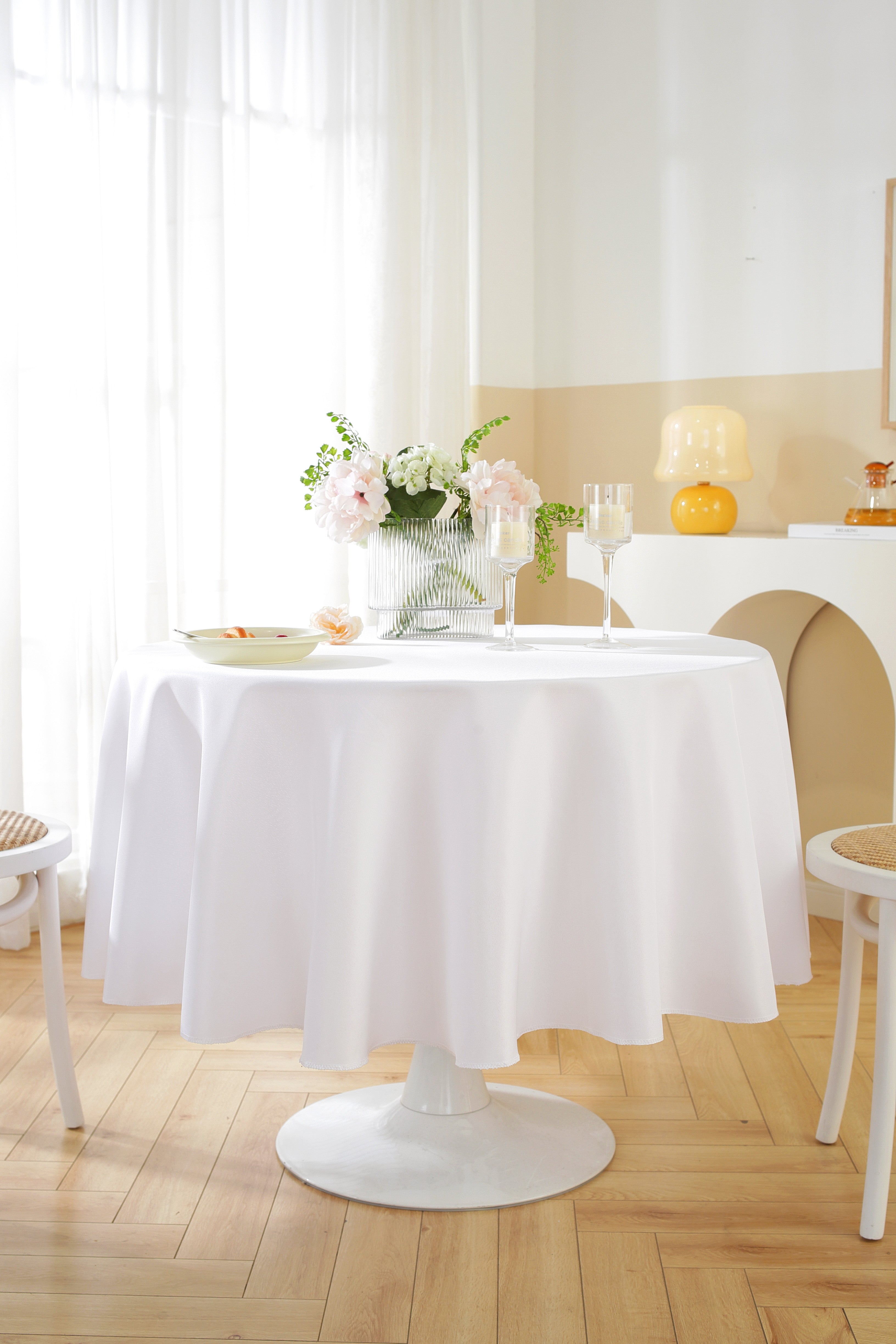 Premium Round Polyester Table Cloth